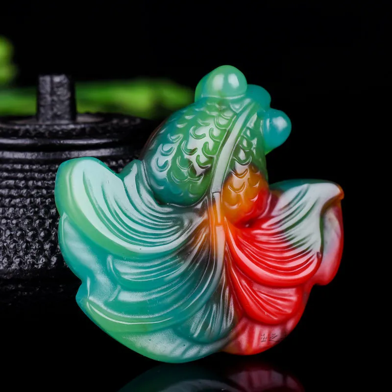 Men'S Fashion - Chinese Natural Colour Jade Goudvis Hanger